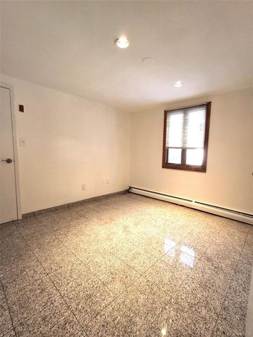 342 Everard Street, Dix Hills, NY 11746