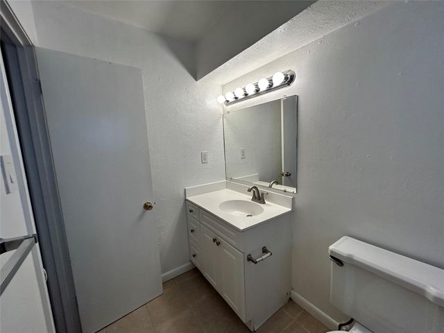 807 Heights Boulevard 10, Houston, TX 77007