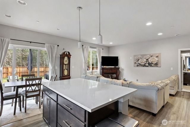 54 Basil Avenue, Shelton, WA 98584