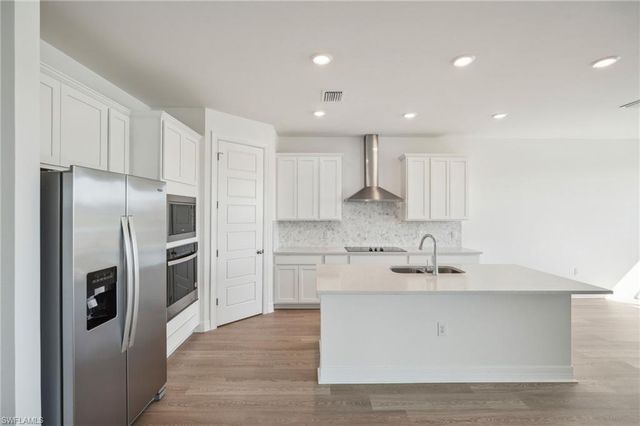 16429 Marsh LN, Punta Gorda, FL 33982