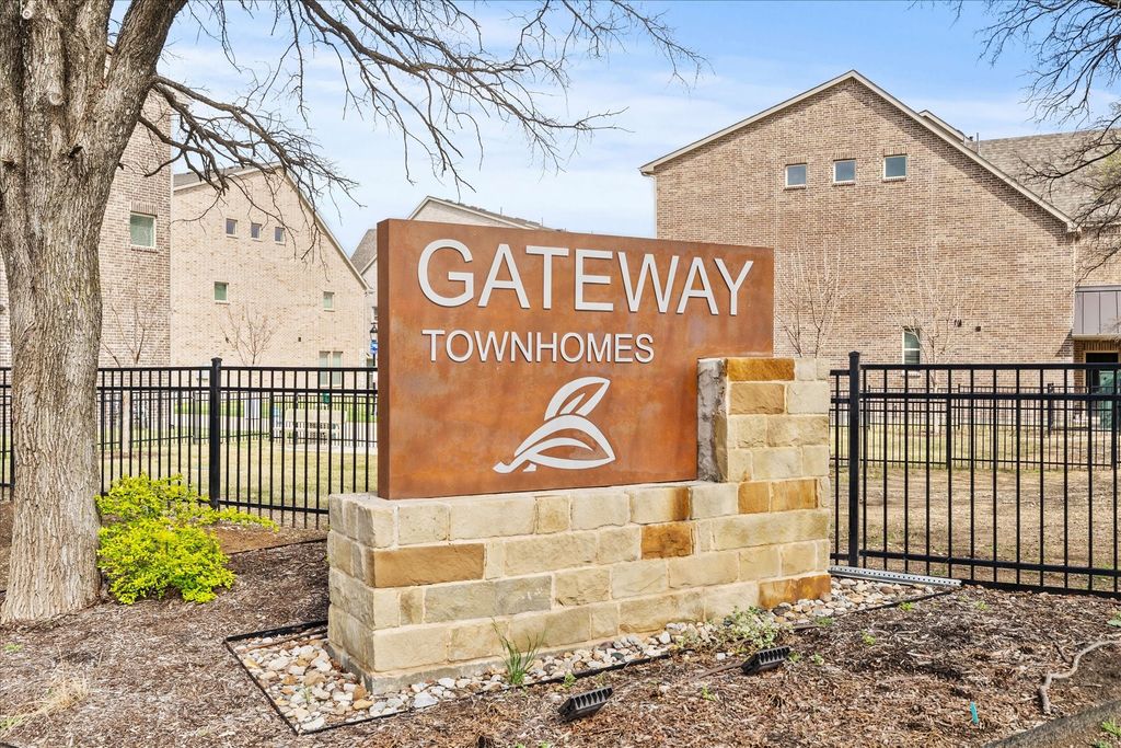 329 Baker Drive, Plano, TX 75074