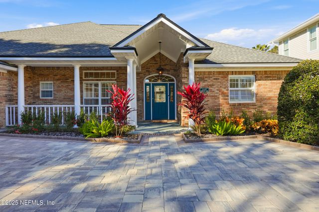 2332 FIDDLERS Lane, Atlantic Beach, FL 32233