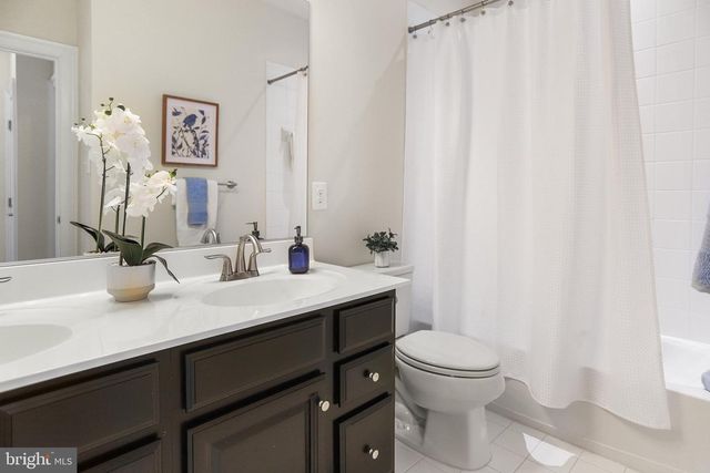 603 STONECLIFFE RD, Malvern, PA 19355