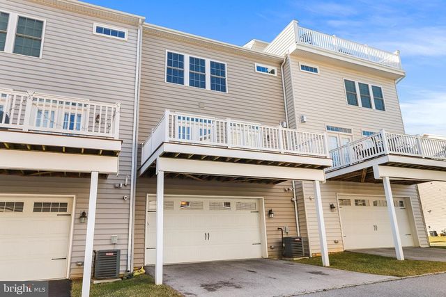 603 STONECLIFFE RD, Malvern, PA 19355