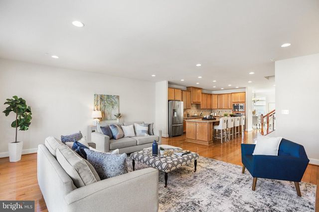 603 STONECLIFFE RD, Malvern, PA 19355