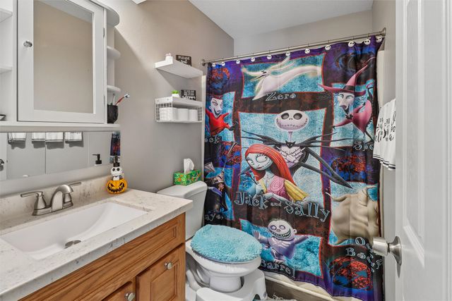 2229 Windflower Drive, Norwalk, IA 50211