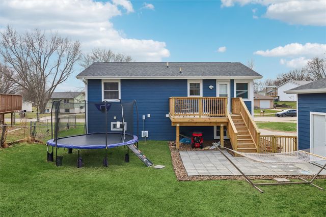 2229 Windflower Drive, Norwalk, IA 50211