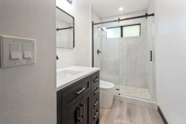 695 Grass Valley Road, Lake Arrowhead, CA 92352