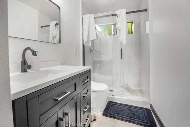 695 Grass Valley Road, Lake Arrowhead, CA 92352