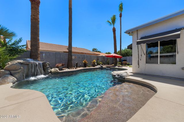 1839 E ANCHOR Drive, Gilbert, AZ 85234
