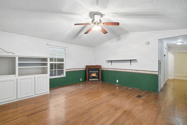 1907 John Call Road, Talking Rock, GA 30175