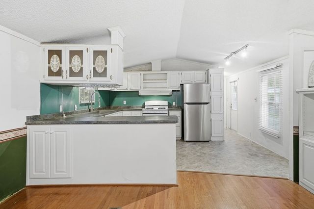 1907 John Call Road, Talking Rock, GA 30175