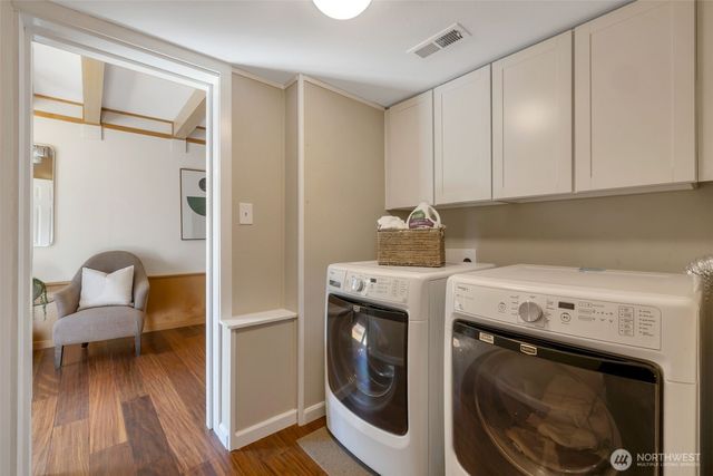 9236 NE 126th Place, Kirkland, WA 98034