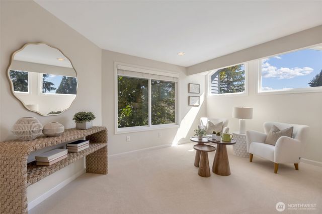 9236 NE 126th Place, Kirkland, WA 98034