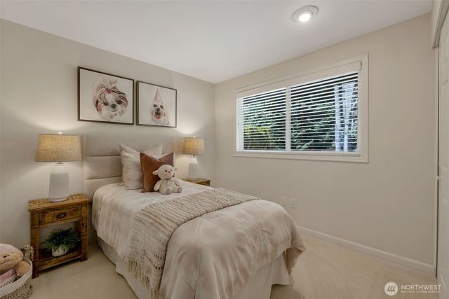 9236 NE 126th Place, Kirkland, WA 98034