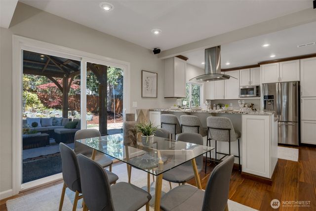 9236 NE 126th Place, Kirkland, WA 98034