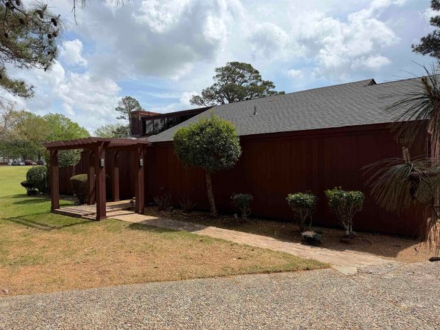 1206 W 46th, Pine Bluff, AR 71603