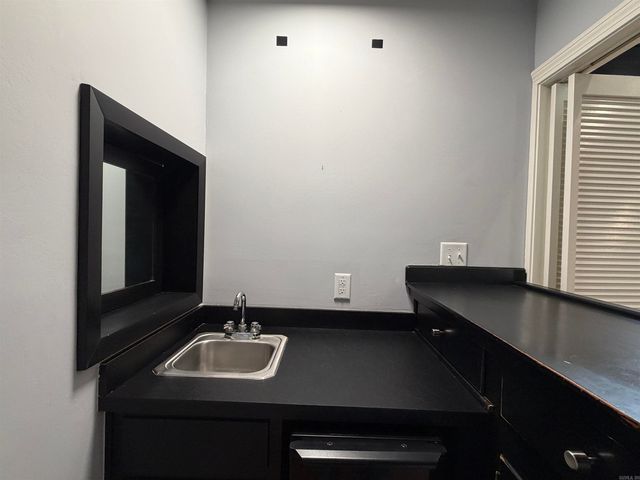 1206 W 46th, Pine Bluff, AR 71603