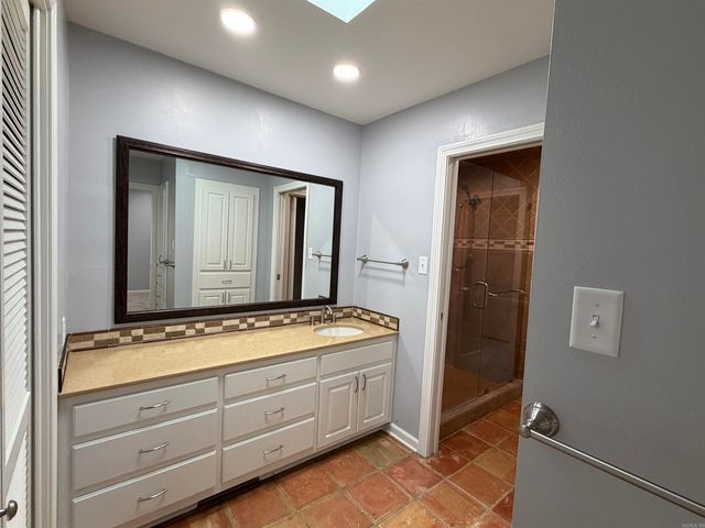 1206 W 46th, Pine Bluff, AR 71603