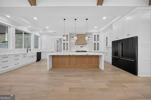 292 Double Springs Road SW, Monroe, GA 30656