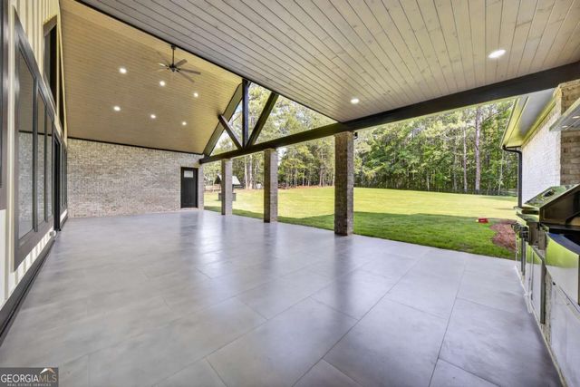 292 Double Springs Road SW, Monroe, GA 30656