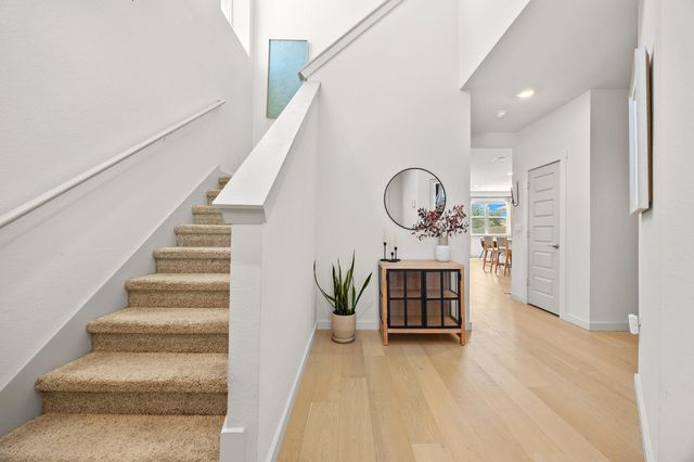 7800 Linda Michelle LN, Austin, TX 78724