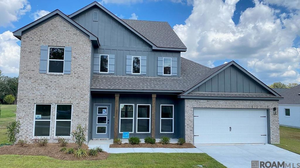 12813 Legacy Oaks Avenue, Central, LA 70818