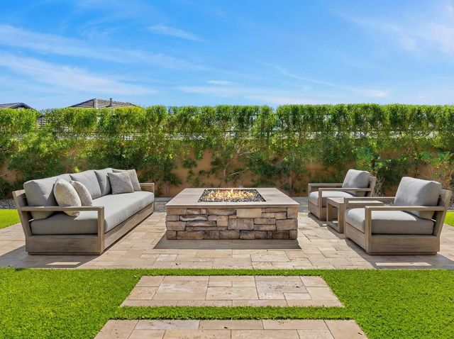 8125 E Jaeger Street, Mesa, AZ 85207