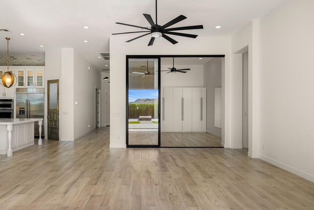 8125 E Jaeger Street, Mesa, AZ 85207