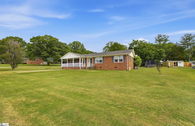 160 Inn View Drive, Inman, SC 29349
