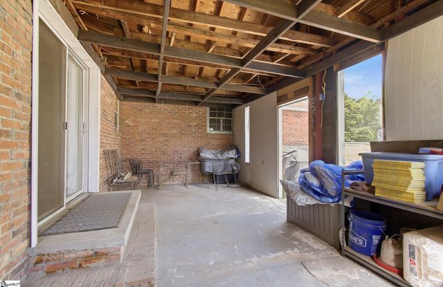 160 Inn View Drive, Inman, SC 29349