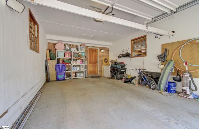 160 Inn View Drive, Inman, SC 29349