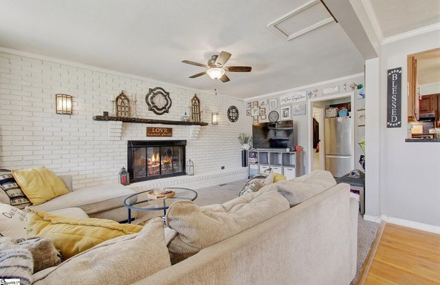 160 Inn View Drive, Inman, SC 29349