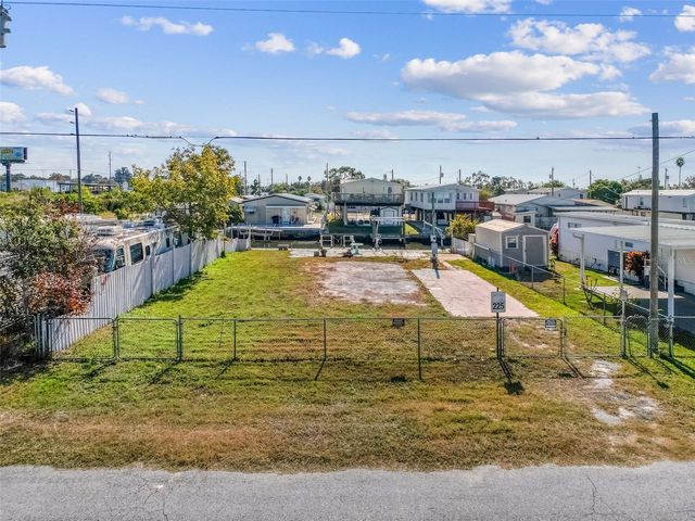 6838 CURLEW LANE, Hudson, FL 34667