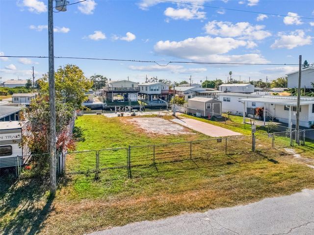 6838 CURLEW LANE, Hudson, FL 34667