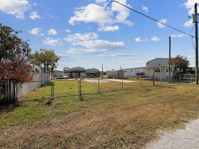 6838 CURLEW LANE, Hudson, FL 34667