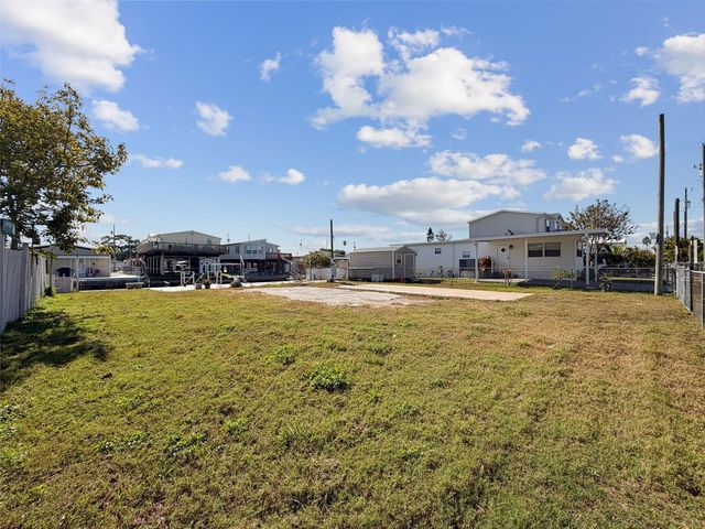 6838 CURLEW LANE, Hudson, FL 34667