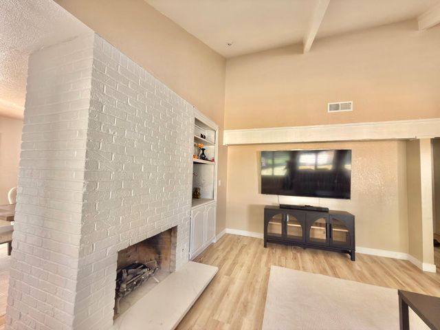 5323 Virtue Arc Dr, Stockton, CA 95207