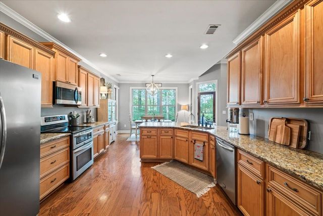 5262 PURPLE MOOR CV, Lakeland, TN 38002