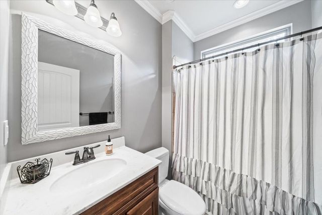 5262 PURPLE MOOR CV, Lakeland, TN 38002