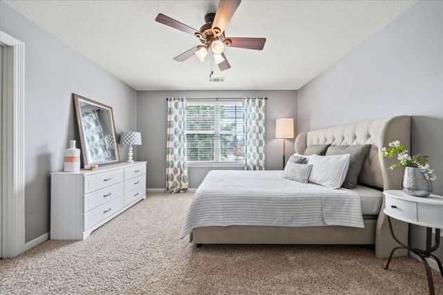 5262 PURPLE MOOR CV, Lakeland, TN 38002