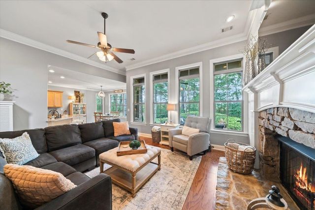 5262 PURPLE MOOR CV, Lakeland, TN 38002