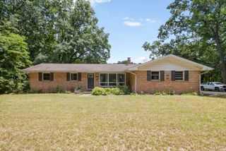 2135 S 13th Street, Niles Twp, MI 49120