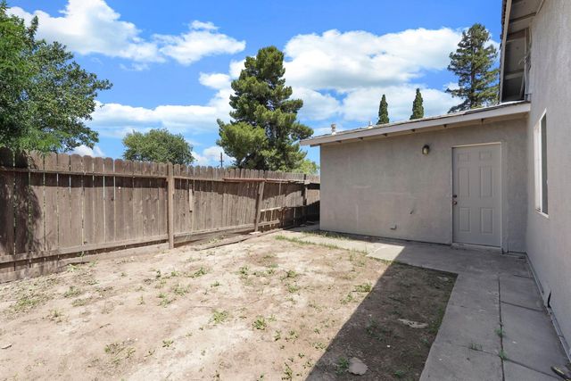 2915 Taft St, Sacramento, CA 95815