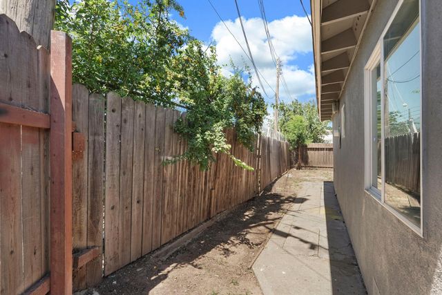2915 Taft St, Sacramento, CA 95815