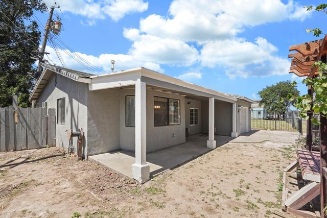 2915 Taft St, Sacramento, CA 95815