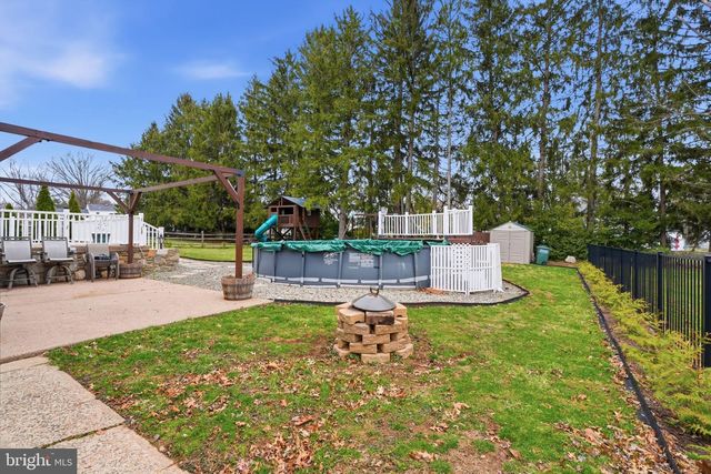 145 FORREST AVE, Southampton, PA 18966