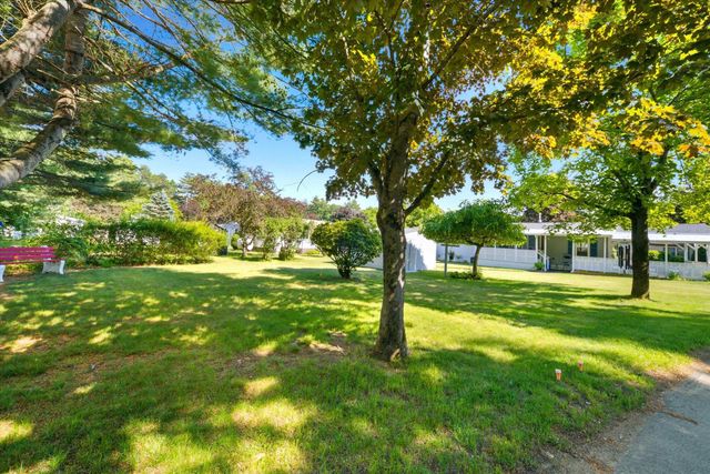 163 Donald Drive, Goffstown, NH 03045