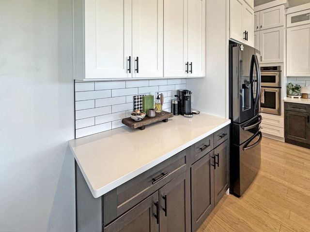 75 Whittington Dr, Newcastle, CA 95658