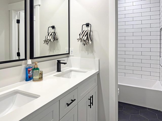 75 Whittington Dr, Newcastle, CA 95658